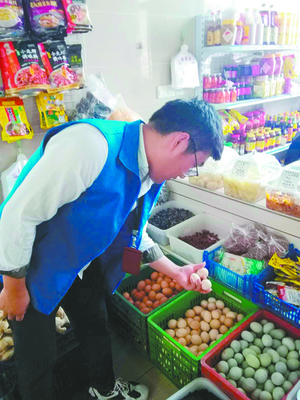 警惕餐桌隐患！最新通报 12批次食品抽检不合格，粮食市场管理服务成关键防线